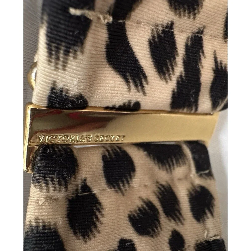 Victorias Secret Leopard Animal Push Up Bikini Top‎ 34 C